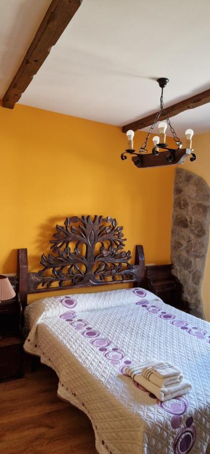 فيلا Casa Rustica Cesar Lubián المظهر الخارجي الصورة