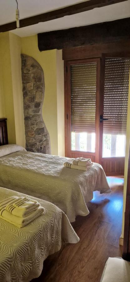 فيلا Casa Rustica Cesar Lubián المظهر الخارجي الصورة
